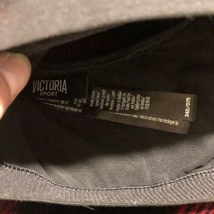 Victoria's Secret Intimates & Sleepwear - Victoria Sport knockout bra 34D Victoria's Secret Intimates & Sleepwear - Victoria Sport knockout bra 34D